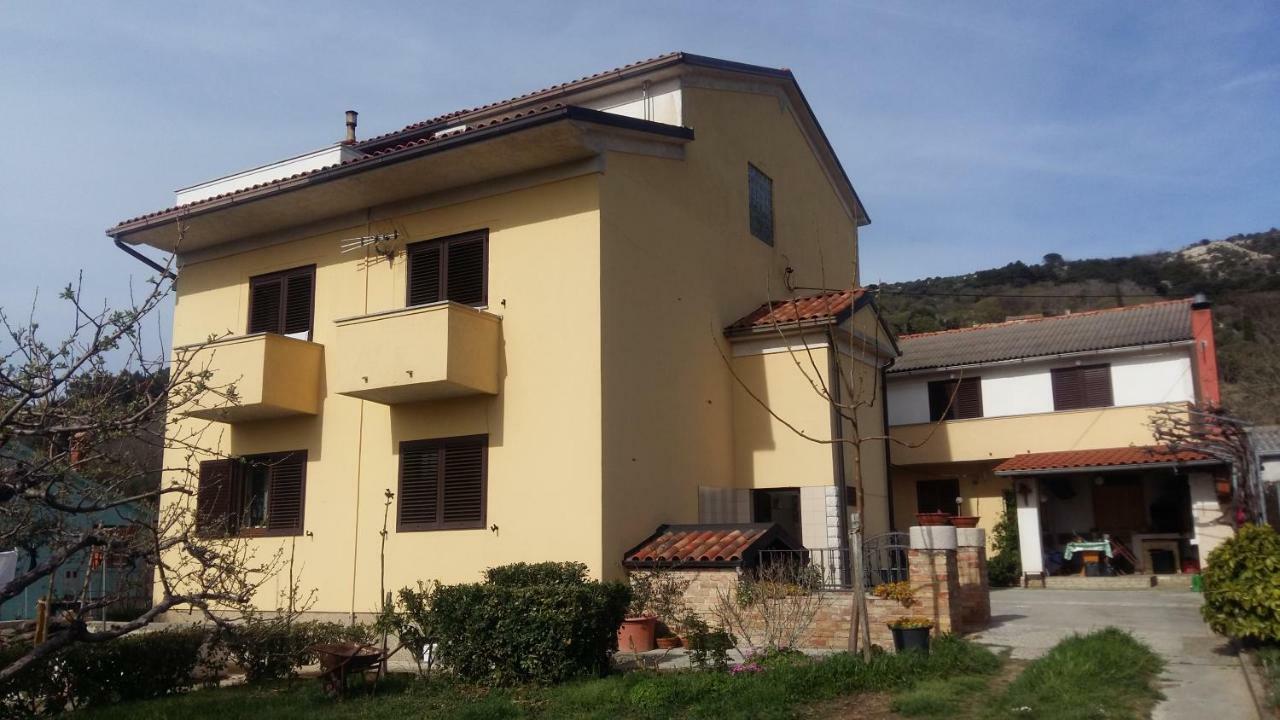 Begovi Dvori Apartment Rab Town Luaran gambar